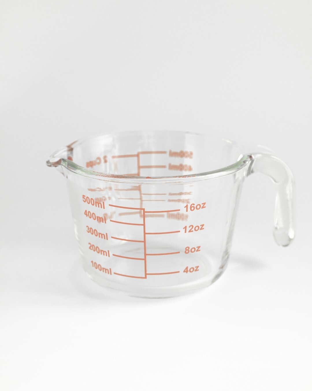 Pichet doseur en verre 500 ml, carafe doseuse avec poignée – Forno Misu – verre transparent